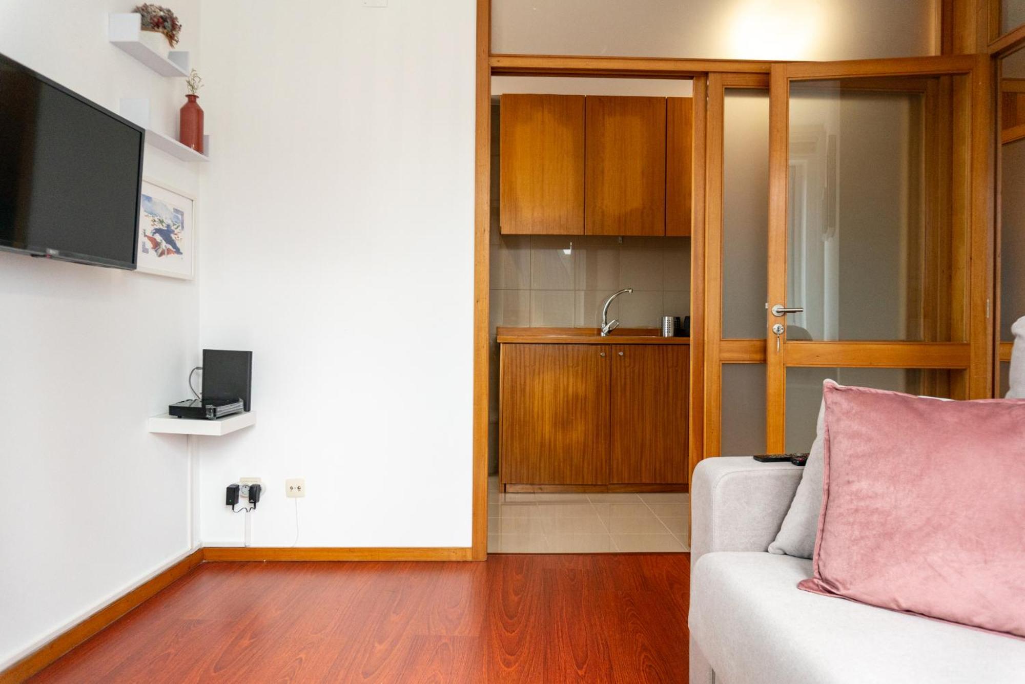 Lovely Cedofeita Apartment By Unique Hosts OOporto Exteriör bild